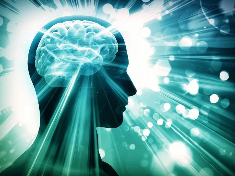 Enhance Your Mental Clarity with Light Therapy and Neuro-Enhancing Supplements